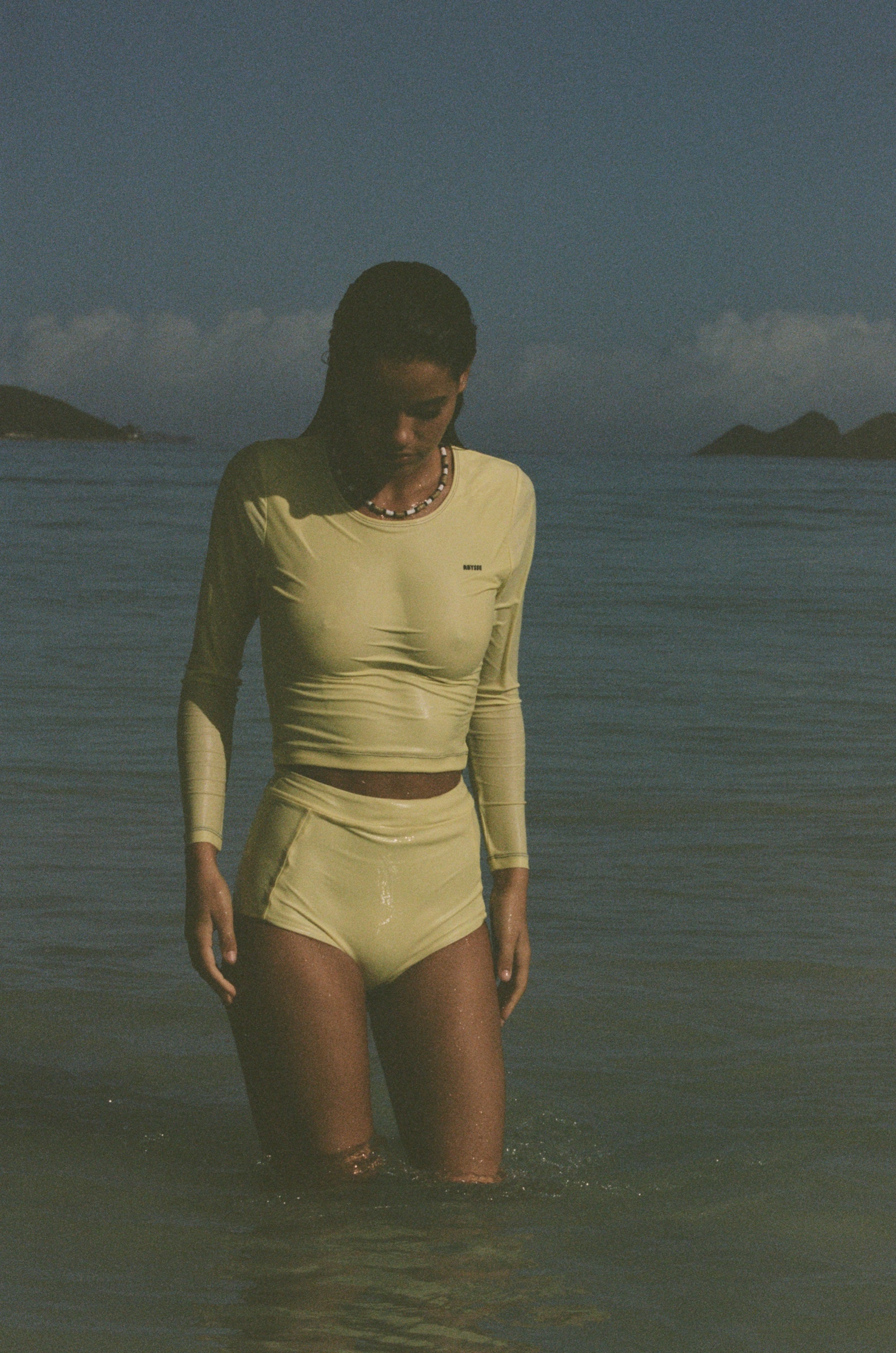 Poppler Crop Rash Guard Top - Vanilla | Sustainable