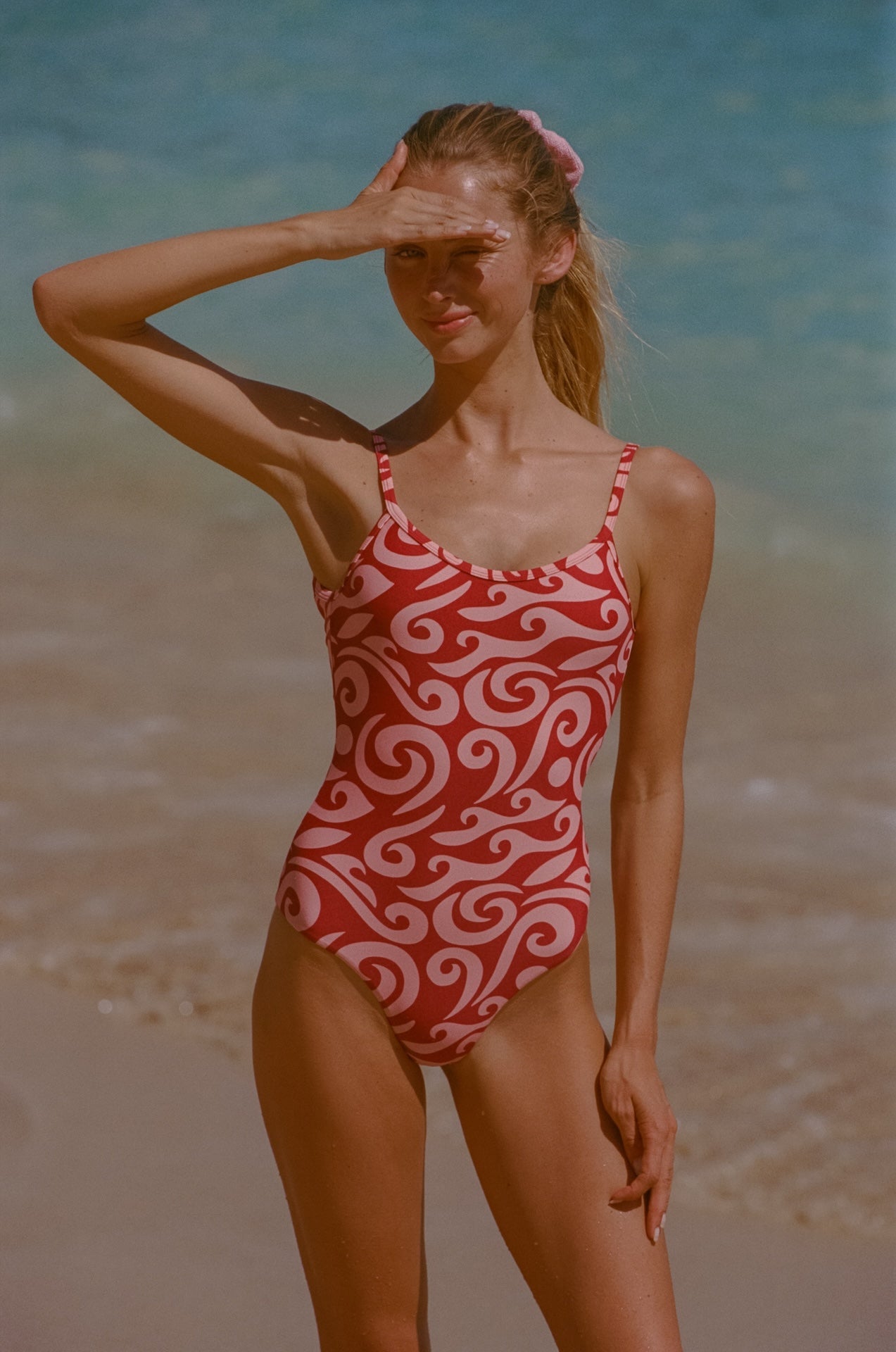 Taylor Archipelago-Pink - One-Piece Swimsuit | Abysse
