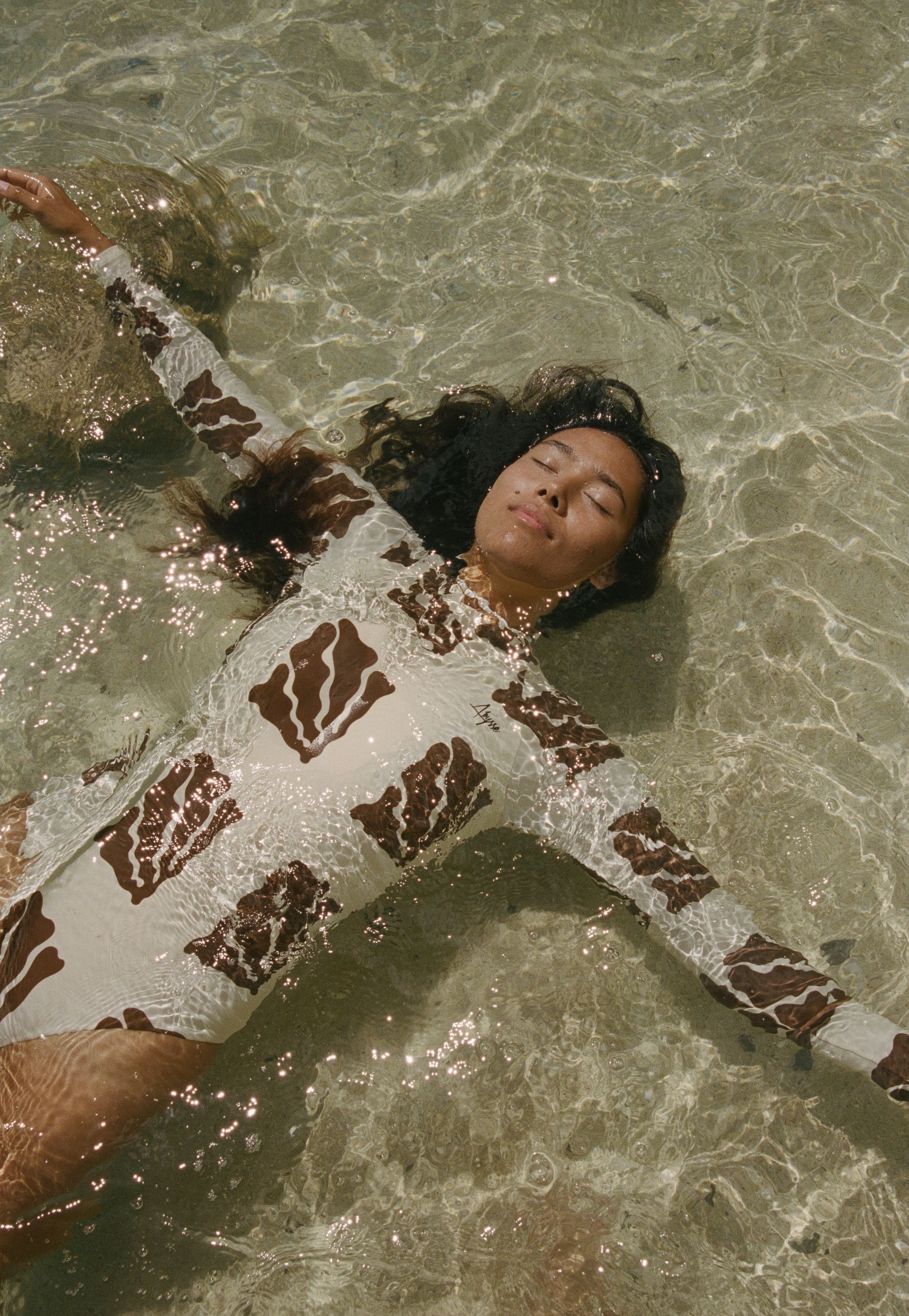 Ama - Coral Long Sleeve Swimsuit Made From Recycled Material | Abysse